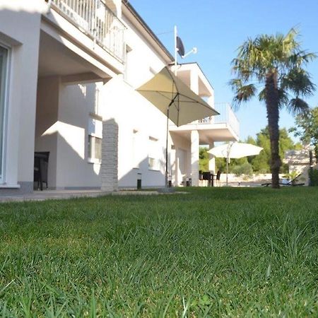Apartments Villa Marina Vodice Eksteriør billede
