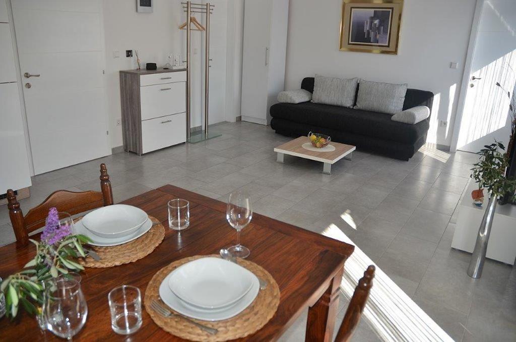 Apartments Villa Marina Vodice Værelse billede